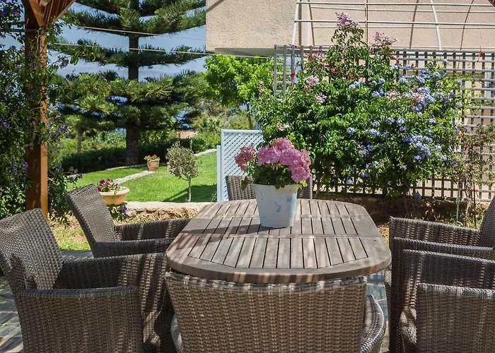 Ξενοδοχείο με διαμερίσματα Panorama Fanari And Αργοστόλι